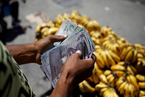 حذف 6 صفر از واحد پولی ونزوئلا/ تورم کم می‌شود؟